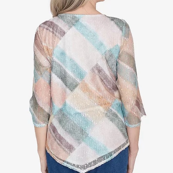 Alfred Dunner Stained Glass
Popcorn Top - Picture 2 of 7